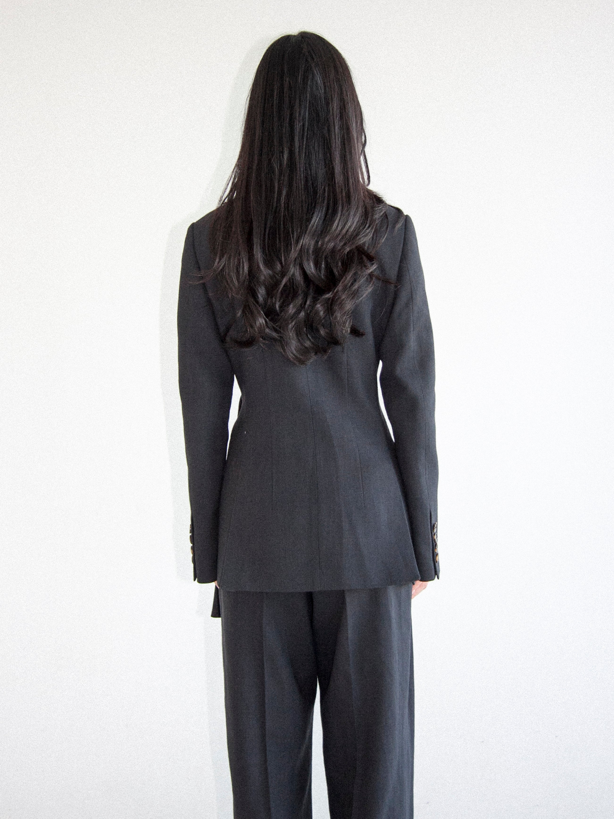 블랙 컨버터블 라펠 재킷 