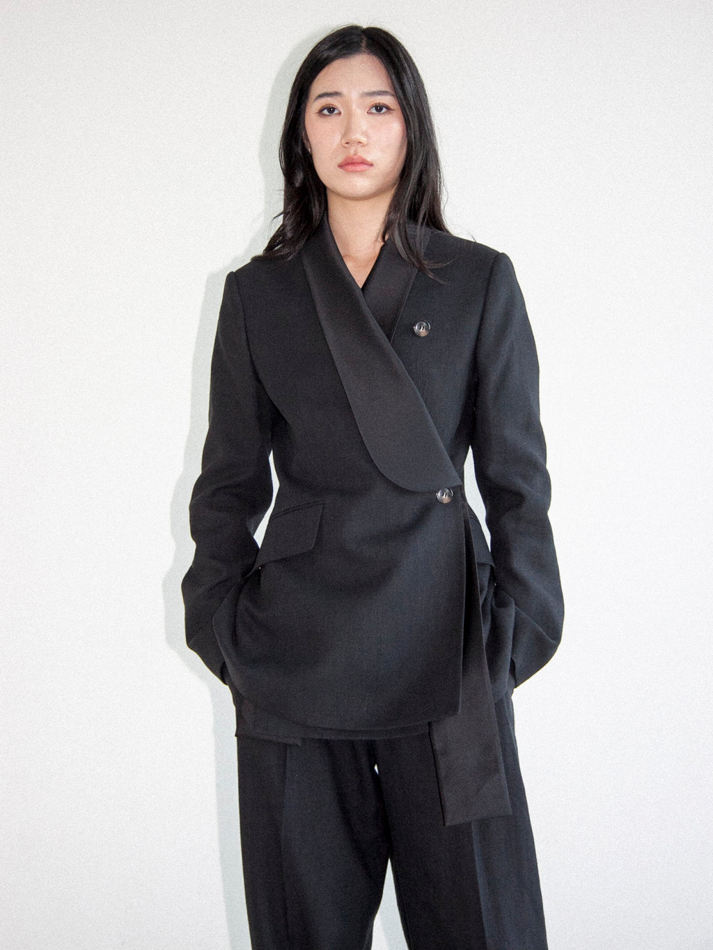 Black Voir Jacket With Detachable Lapels